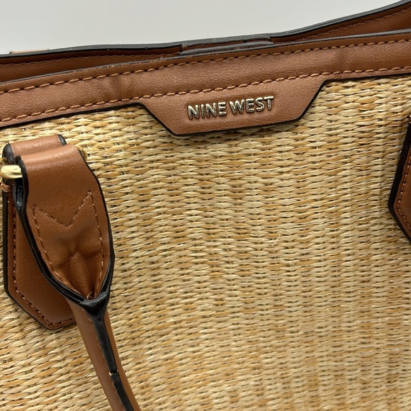 Nine‎ West Brooklyn Jetset Carryall Bag Woven Faux Leather - Picture 4 of 11